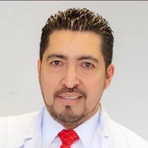 Dr. Fredis Molina