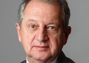 Dr. Emilio Casariego