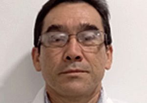 Dr. Víctor Castro